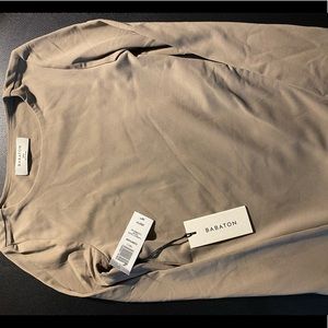 ARITZIA | BNWT Babaton Contour Crew Longsleeve